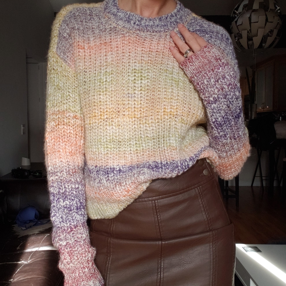 NWT Moon&Madison Cropped knit sweater